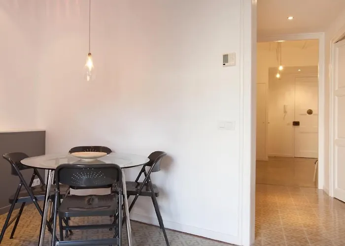 Apartment Napoles - Modernist Flat Close To Sagrada Familia *